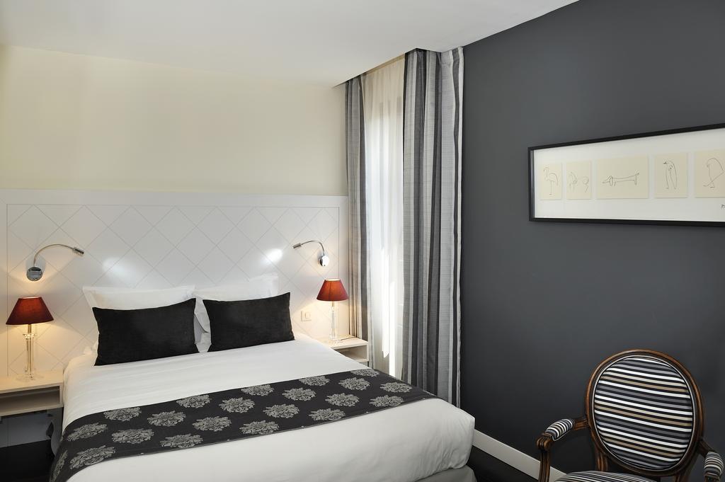 Le Saint-Jacques Hotel Cloyes-sur-le-Loir Exterior photo